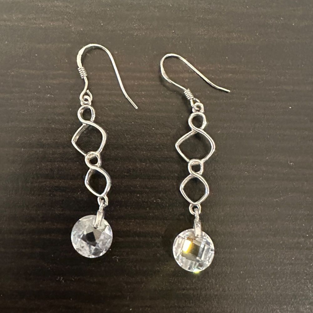 Sterling Silver earrings with Swarovski crystal